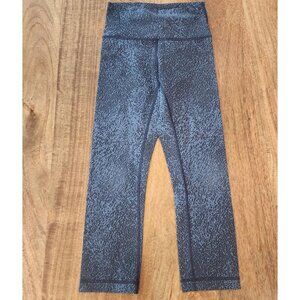 Lululemon Pants Womens 4 Blue Black Speckle Print High Rise Crop Yoga Leggings